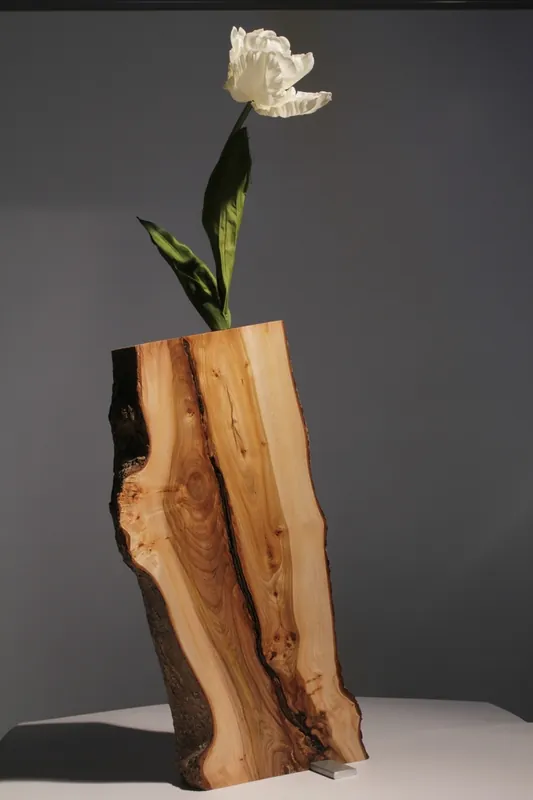 Vase aus Erle Two